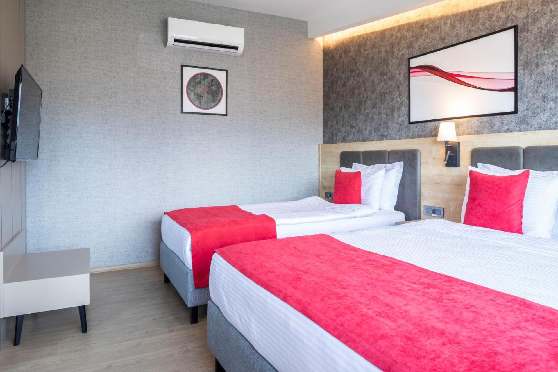 Ramada By Wyndham Dalaman Exteriör bild